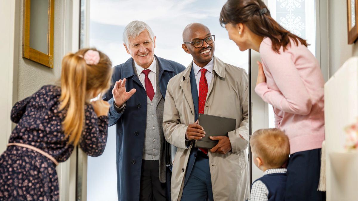 Paano nakatulong ang paglalarawan kay Jehova bilang pastol sa Isaias 40:11 para lumalim ang pag-ibig mo sa kaniya?